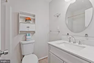 9599 Blake Park Ct, Fairfax, VA 22031 - Photo 35