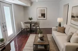 6152 Strasburg Dr, Centreville, VA 20121 - Photo 9