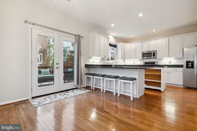 6336 Dunman Way, Kingstowne, VA 22315 - Photo 11