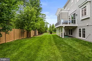 105 Mashie Ct SE, Vienna, VA 22180 - Photo 39