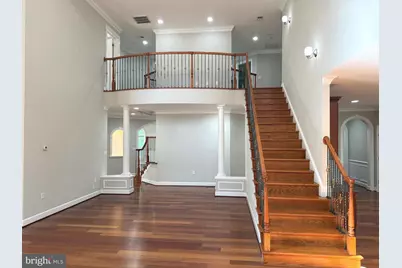 6529 Fairlawn Drive, McLean, VA 22101 - Photo 3