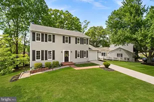 9361 Tartan View Dr, Fairfax, VA 22032 - Photo 37