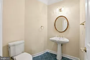 3703 Waples Crest Ct, Oakton, VA 22124 - Photo 27