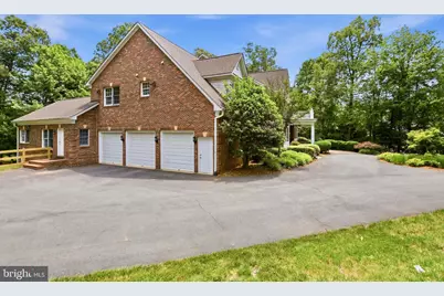 3703 Waples Crest Court, Oakton, VA 22124 - Photo 5