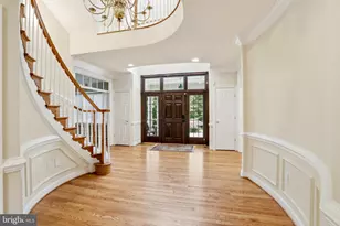 3703 Waples Crest Ct, Oakton, VA 22124 - Photo 7