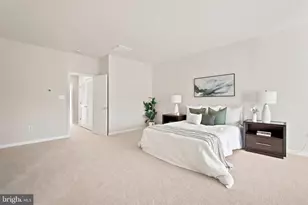 12147 Monteith Ln, Fairfax, VA 22030 - Photo 23