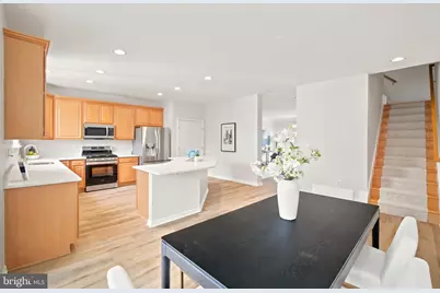 12147 Monteith Lane, Fairfax, VA 22030 - Photo 17