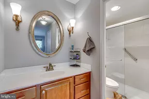 5904 Mt Eagle Dr, Alexandria, VA 22303 - Photo 17