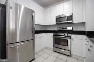 2791 Centerboro Dr, Vienna, VA 22181 - Photo 15