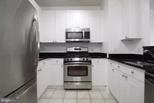 2791 Centerboro Dr, Vienna, VA 22181 - Photo 17