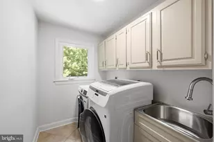 1256 New Bedford Ln, Reston, VA 20194 - Photo 83