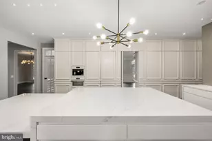1256 New Bedford Ln, Reston, VA 20194 - Photo 37