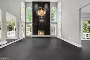 1256 New Bedford Ln, Reston, VA 20194 - Photo 5