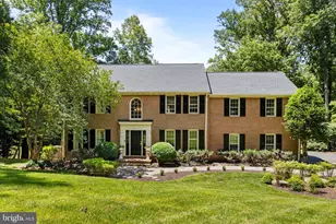 9405 Lagovista Ct, Great Falls, VA 22066 - Photo 1