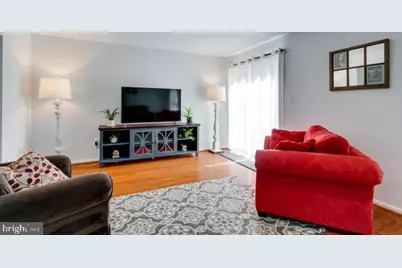 9013 Kerrydale Court, Springfield, VA 22152 - Photo 11