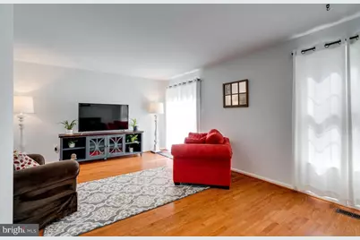 9013 Kerrydale Court, Springfield, VA 22152 - Photo 13