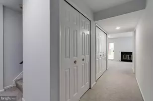 9013 Kerrydale Ct, Springfield, VA 22152 - Photo 31
