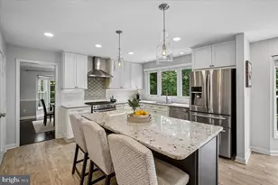 15341 Stillfield Ct, Centreville, VA 20120 - Photo 5