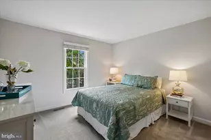 15341 Stillfield Ct, Centreville, VA 20120 - Photo 29
