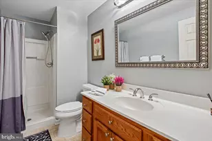 15341 Stillfield Ct, Centreville, VA 20120 - Photo 35