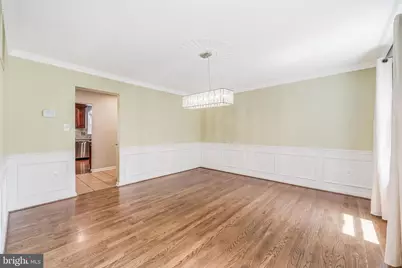 11618 Holly Briar Lane, Great Falls, VA 22066 - Photo 9