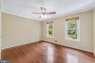 11618 Holly Briar Ln, Great Falls, VA 22066 - Photo 51