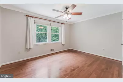 11618 Holly Briar Lane, Great Falls, VA 22066 - Photo 43