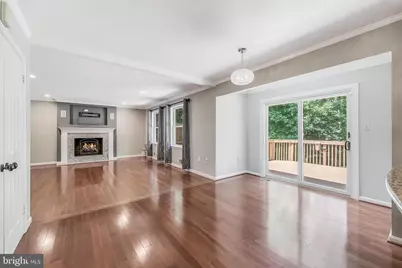 11618 Holly Briar Lane, Great Falls, VA 22066 - Photo 15