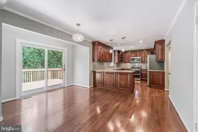 11618 Holly Briar Lane, Great Falls, VA 22066 - Photo 17
