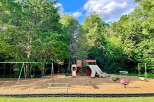 11618 Holly Briar Ln, Great Falls, VA 22066 - Photo 73