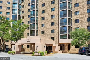 5901 Mt Eagle Dr, Alexandria, VA 22303 - Photo 3