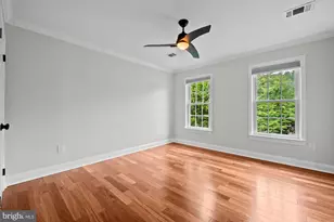 10215 Martinhoe Dr, Vienna, VA 22181 - Photo 45