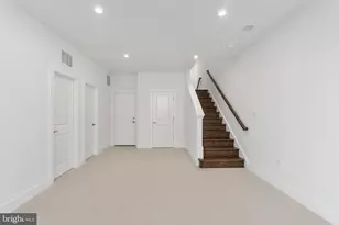 8458 Begonia Ln, Lorton, VA 22079 - Photo 25