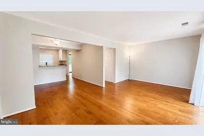 2473 Glengyle Drive #180, Vienna, VA 22181 - Photo 7