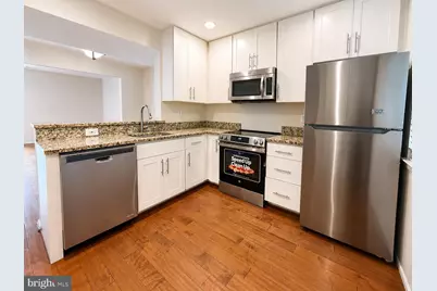 2473 Glengyle Drive #180, Vienna, VA 22181 - Photo 3