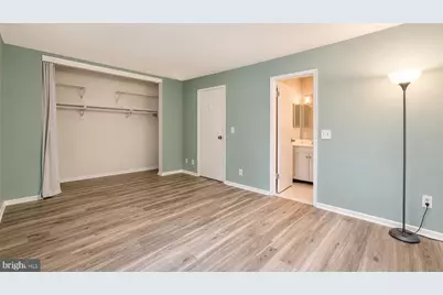 2473 Glengyle Drive #180, Vienna, VA 22181 - Photo 11