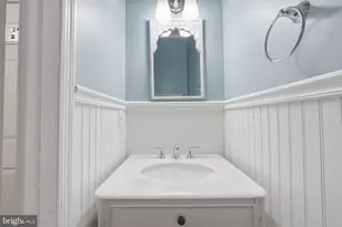6197 Wellington Commons Dr, Alexandria, VA 22310 - Photo 13