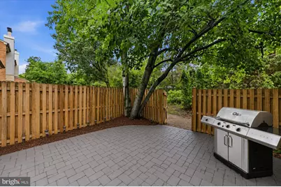6197 Wellington Commons Drive, Alexandria, VA 22310 - Photo 7