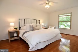 13985 Cabells Mill Dr, Centreville, VA 20120 - Photo 15