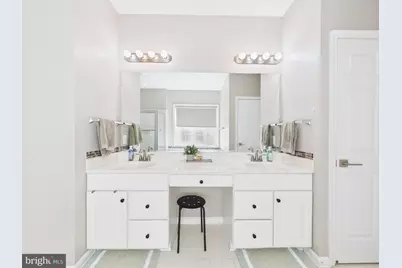 13507 Jeb Stuart Square, Centreville, VA 20120 - Photo 25