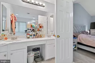 4190 Lower Park Dr, Fairfax, VA 22030 - Photo 27