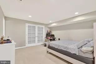 4190 Lower Park Dr, Fairfax, VA 22030 - Photo 39