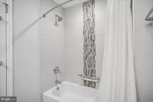 7606 Rustle Ridge Ct, Fairfax Station, VA 22039 - Photo 41