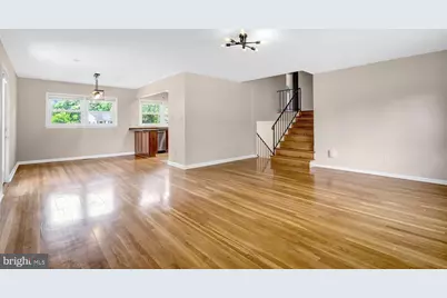 8406 Wagon Wheel Road, Alexandria, VA 22309 - Photo 9