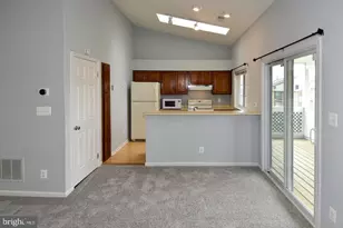 4056 Grays Pointe Ct, Fairfax, VA 22033 - Photo 9