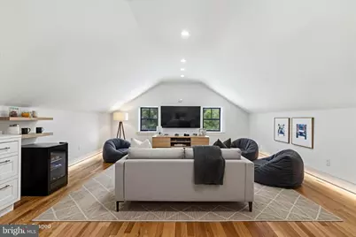 5921 Chesterbrook Road, McLean, VA 22101 - Photo 53