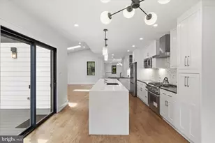 5921 Chesterbrook Rd, McLean, VA 22101 - Photo 31