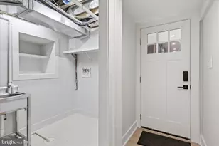 5921 Chesterbrook Rd, McLean, VA 22101 - Photo 85