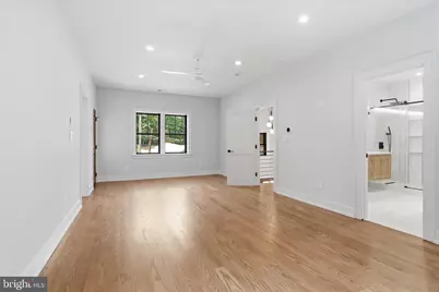 5921 Chesterbrook Road, McLean, VA 22101 - Photo 39