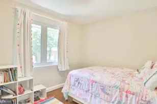 7110 Murray Ln, Annandale, VA 22003 - Photo 17